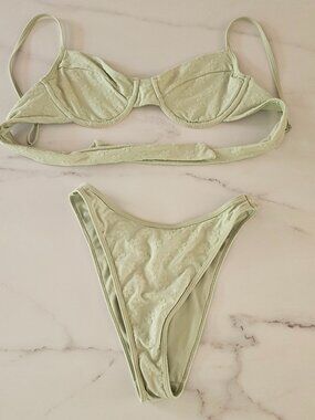 PacSun Swim Eco Sage Green Floral Textured Underwire Bikini Set Top S Bottom XS
